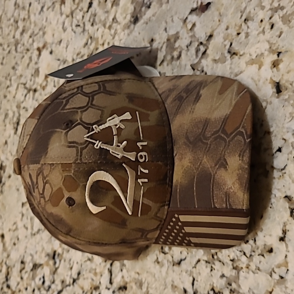 Krypton camo 2A hat